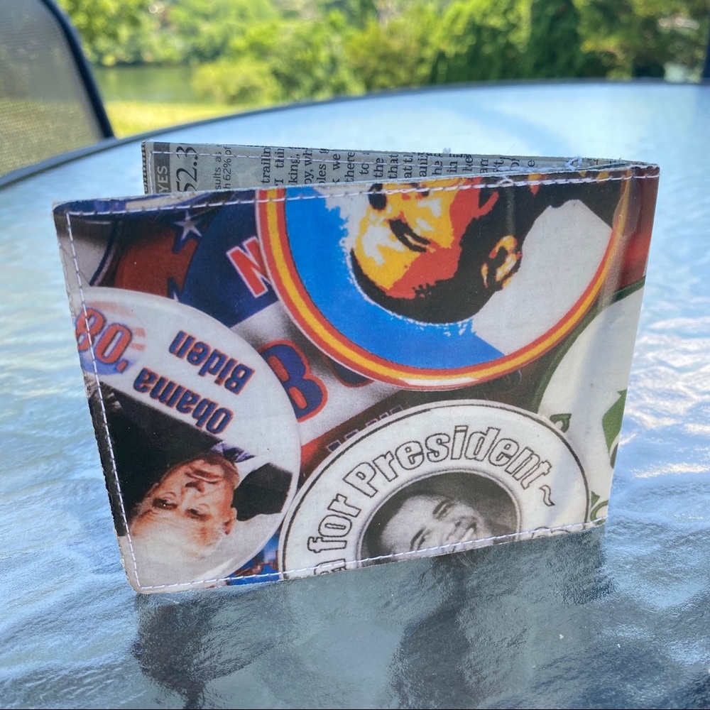 Obama 2008 vintage newspaper wallet